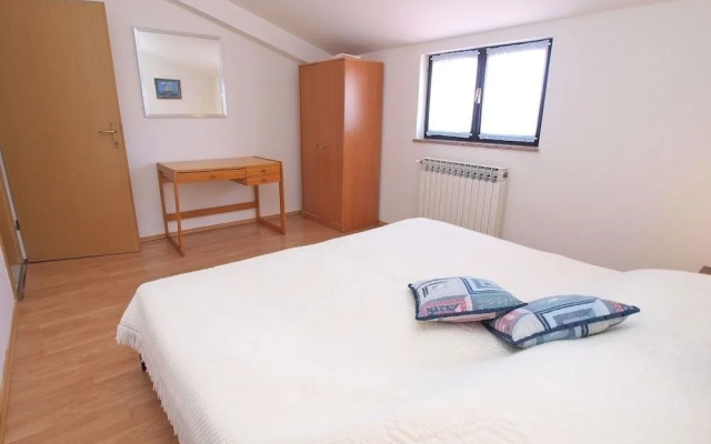 Apartment 1334