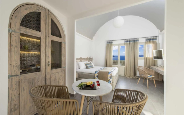 Caldera's Dolphin Suites
