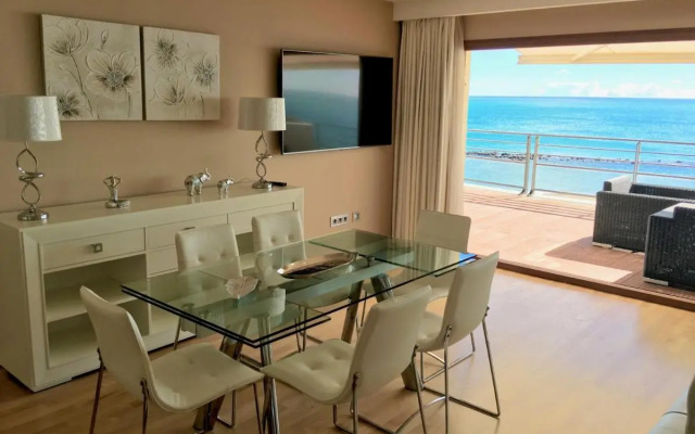 Aleysa Playa Aparthotel