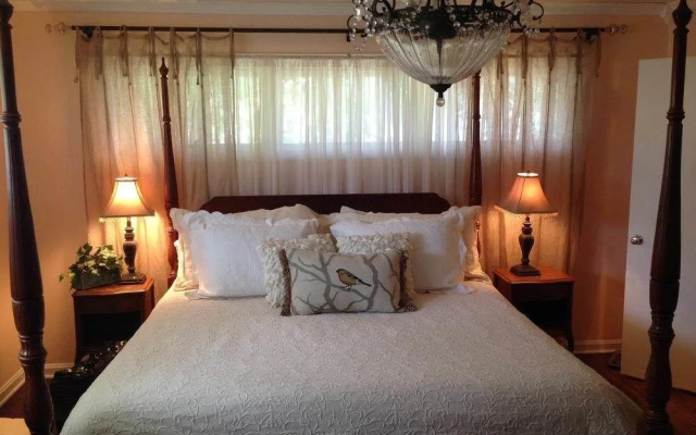 The Barred Owl Inn