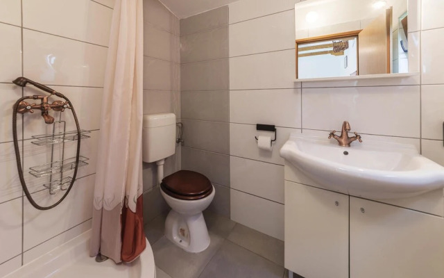 Beautiful Home in Pula With Wifi and 3 Bedrooms