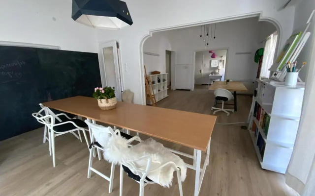 150m² Live/Work Unique&Sunlit Space in Athens