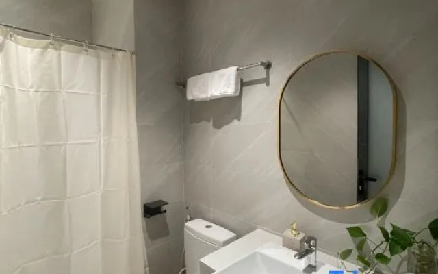 Chinchu Luxury Hotel