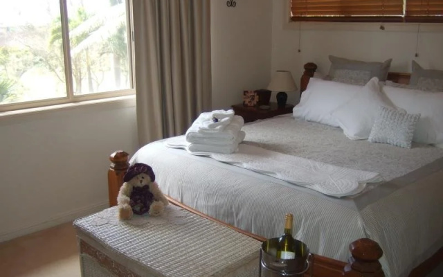Ayr Bed & Breakfast on McIntyre