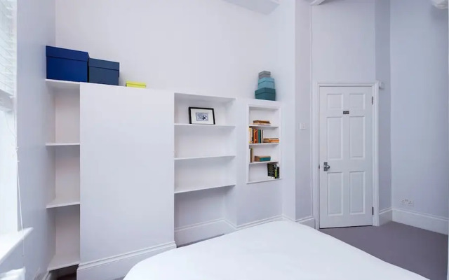 Lovely 2BR Apartment in Kensington