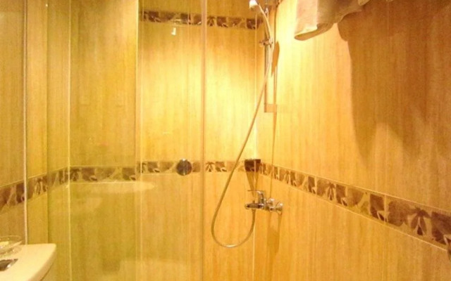 Kim Thanh Hotel 2
