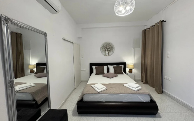 Sunshine Bay Suites