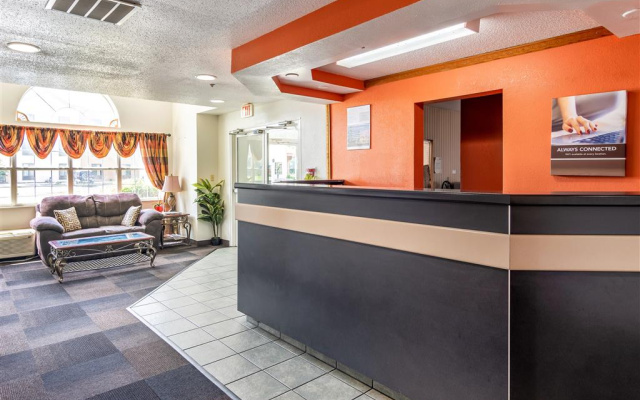 Motel 6 Chattanooga, TN - Downtown