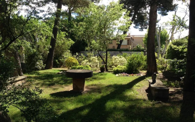 Villa Roumanille