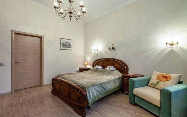 Apartamenty V dome Bazhanova