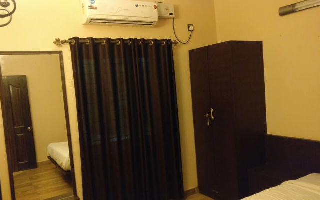 Barefeet Apartments Goa
