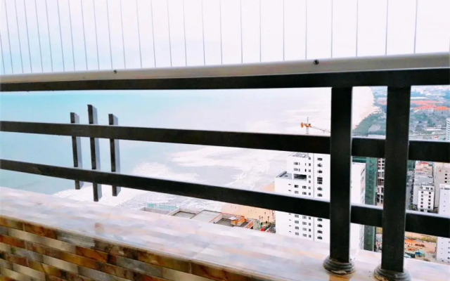 Apartment Luxury Near Beach