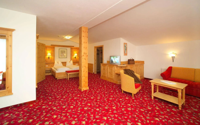 carpe solem KAPOOM - Pop Up Hotel till 2026