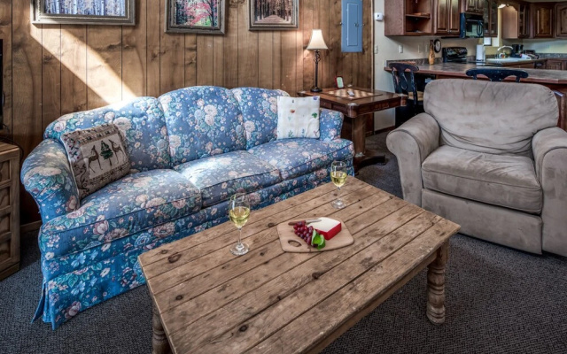 Ruidoso Three-bedroom