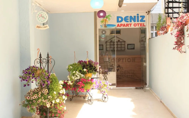 Deniz Apart