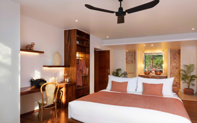 FCC Angkor by Avani
