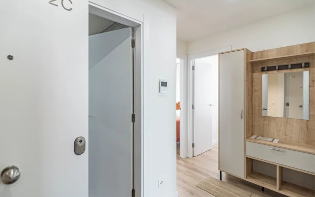 Zaga2c Brand New Modern Apartment 200m to Beach