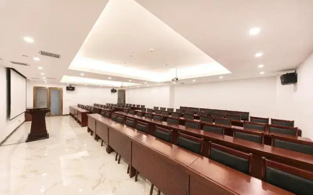Ji Hotel Beijing Guangqumen