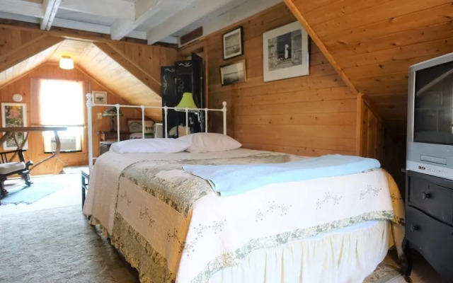 Mananaville 2 Bedrooms 2 Bathrooms Home