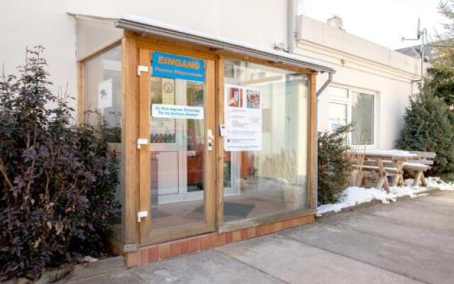 Отель Pension Klingenstr. 23 Германия, Плагвиц - отзывы, цены и фото номеров - забронировать отель Pension Klingenstr. 23 онлайн вид на фасад
