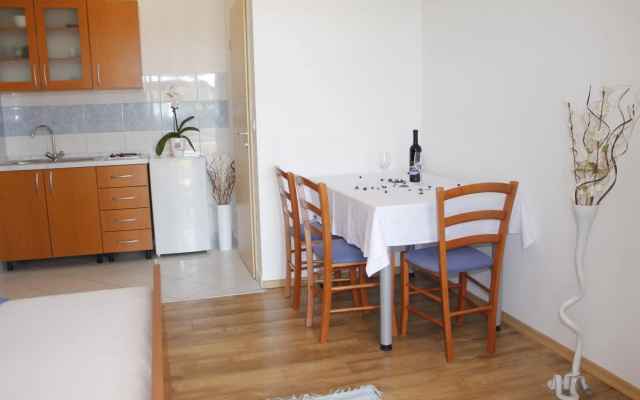 Mediterraneo - With own Parking Space - SA3