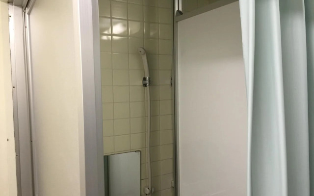 Shochikubai Hostel No.3 - Men Only