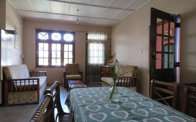 Kings Court Hotel