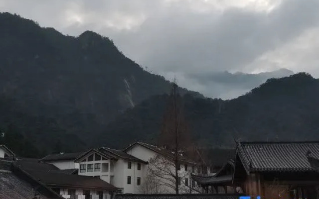 Sanqingshan Duoduo's Homestay