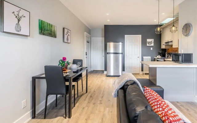 Upscale 1BR Apt With Netflix - Prime Location