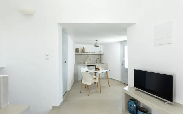 Big Blue Villa by Caldera Houses
