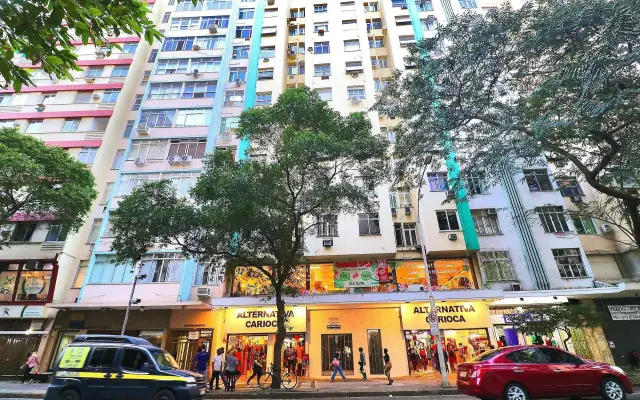 Agradável 2 quartos em Copacabana