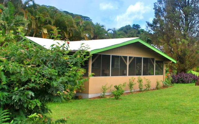 The Kimos' Ohanas B&B