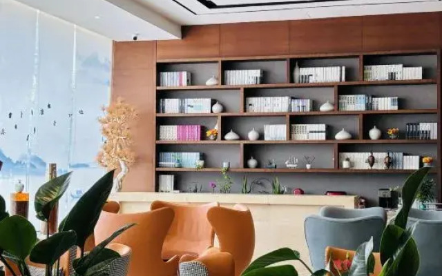 Homeinn Plus(Zhengzhou International Exhibition Center)