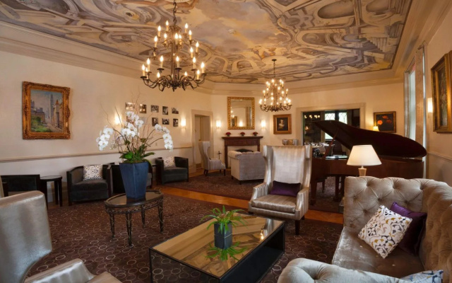Castle Hotel & Spa