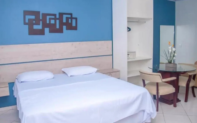 Lara's Hotel