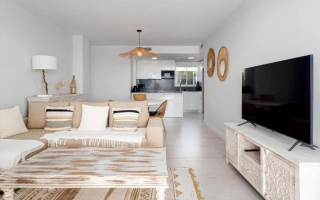 Via Celere 2325 Luxury Sea View Appartment