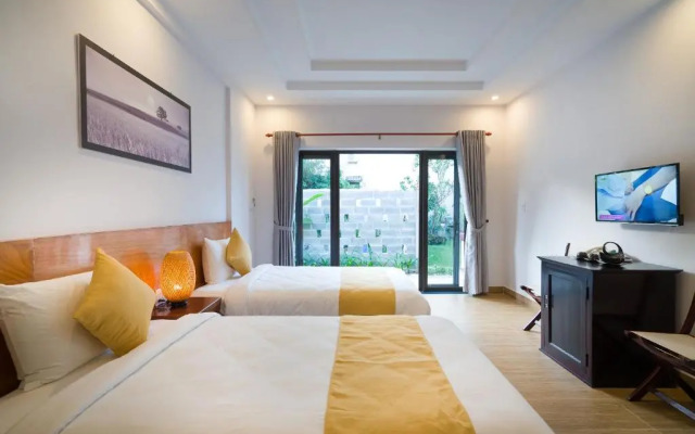 Laughter Garden Villas