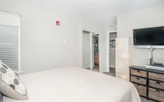 Waters Edge 309 1 Bedroom Condo