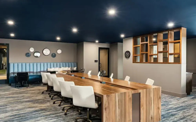 Luxury Apartments by Hyatus White Plains