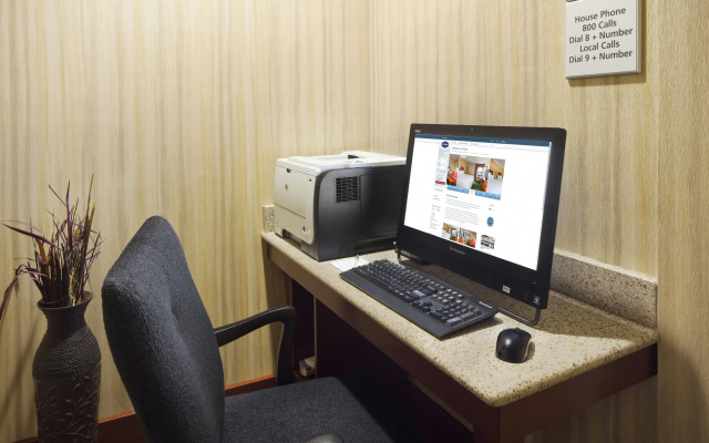 Hampton Inn Findlay