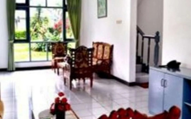 Palace Hotel Cipanas