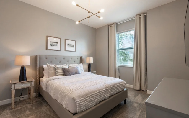 840dsd-the Retreat At Championsgate 7 Bedroom Home by RedAwning