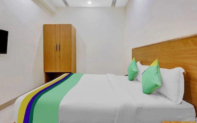Treebo Trend The Noida Corporate Suites