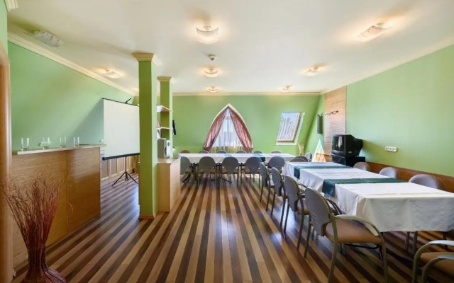 Hotel Négy Évszak Superior
