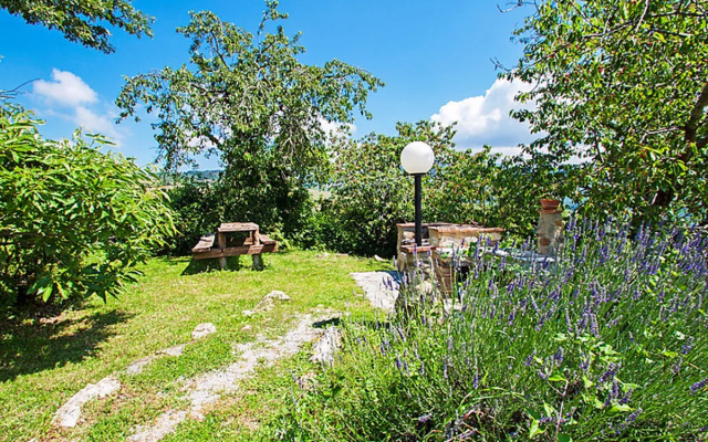 Santa Fiora retreat 18225
