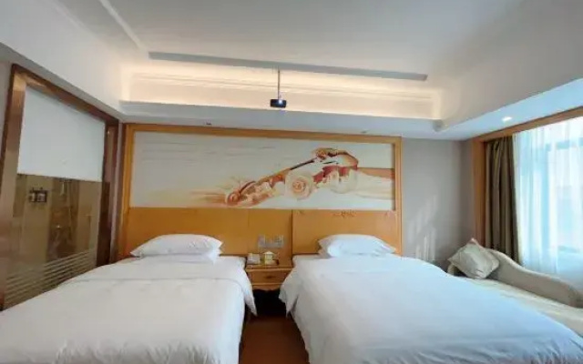 Vienna Hotel (Fangchenggang Fangcheng)