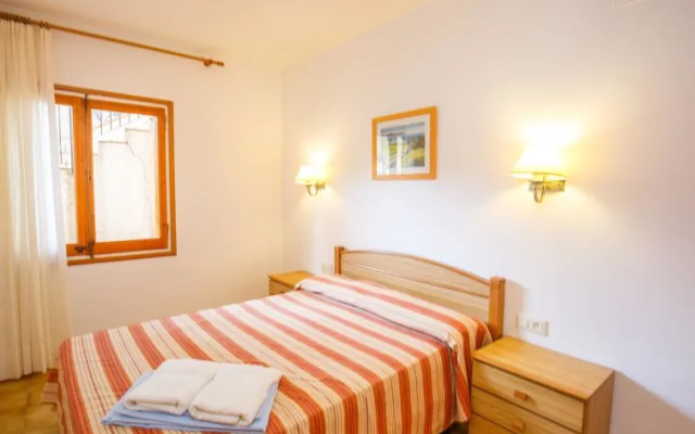 Holiday Home Apartament Isern Baix