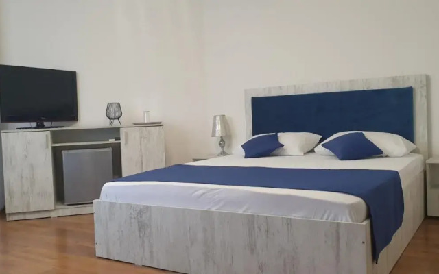Hotel Allegro