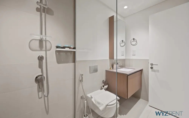 Earthy Elegant 1BR Surf 2 Creek Beach