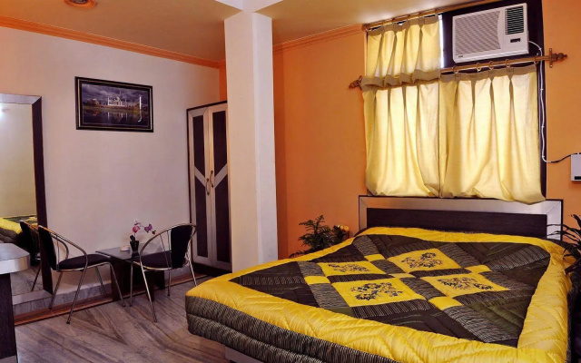 FabHotel Alpine
